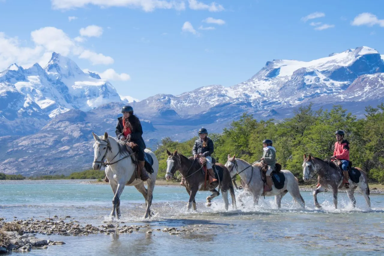 Cabalgata - Ea Cristina — El Calafate