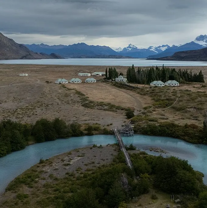 Estancia Cristina · Lodge y programas — Llegada e instalación