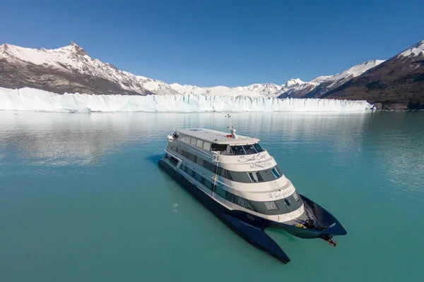El Espíritu de los Glaciares — Día 2 · Seno Mayo y Glaciar Perito Moreno